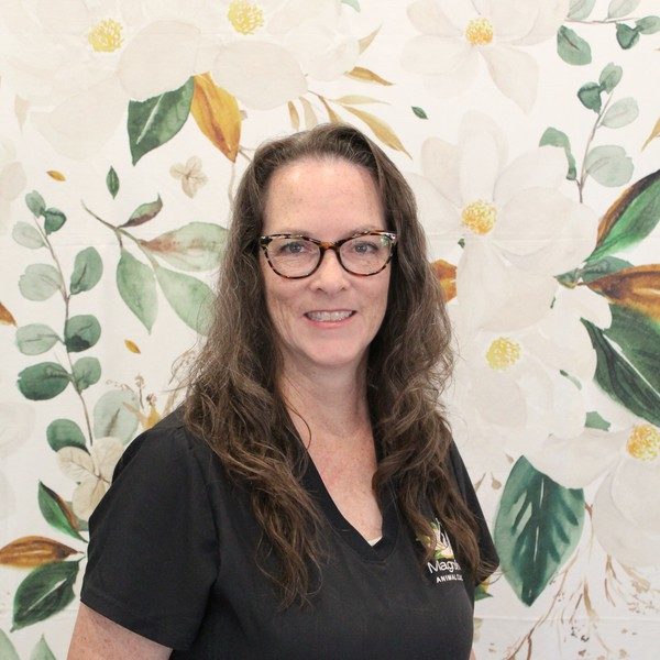 Shelly main bio photo
