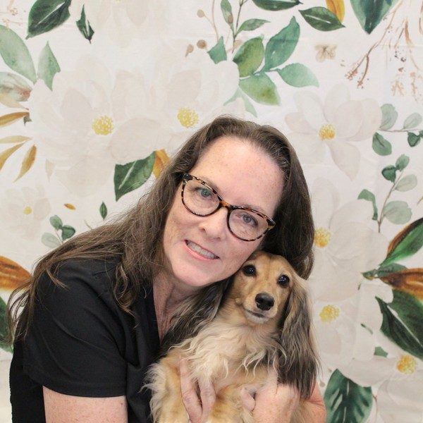 Shelly second bio image